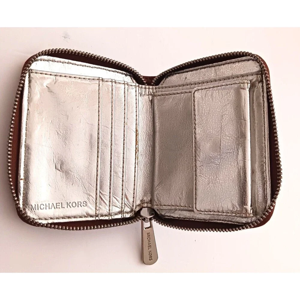 Michael Kors Brown Pebbled Leather 4X5 Zip Around Wallet Silver Leather Lining